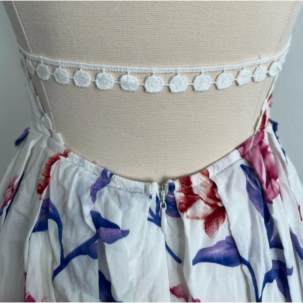 Floral Hawaii Romper/Dress - Picture 8 of 11